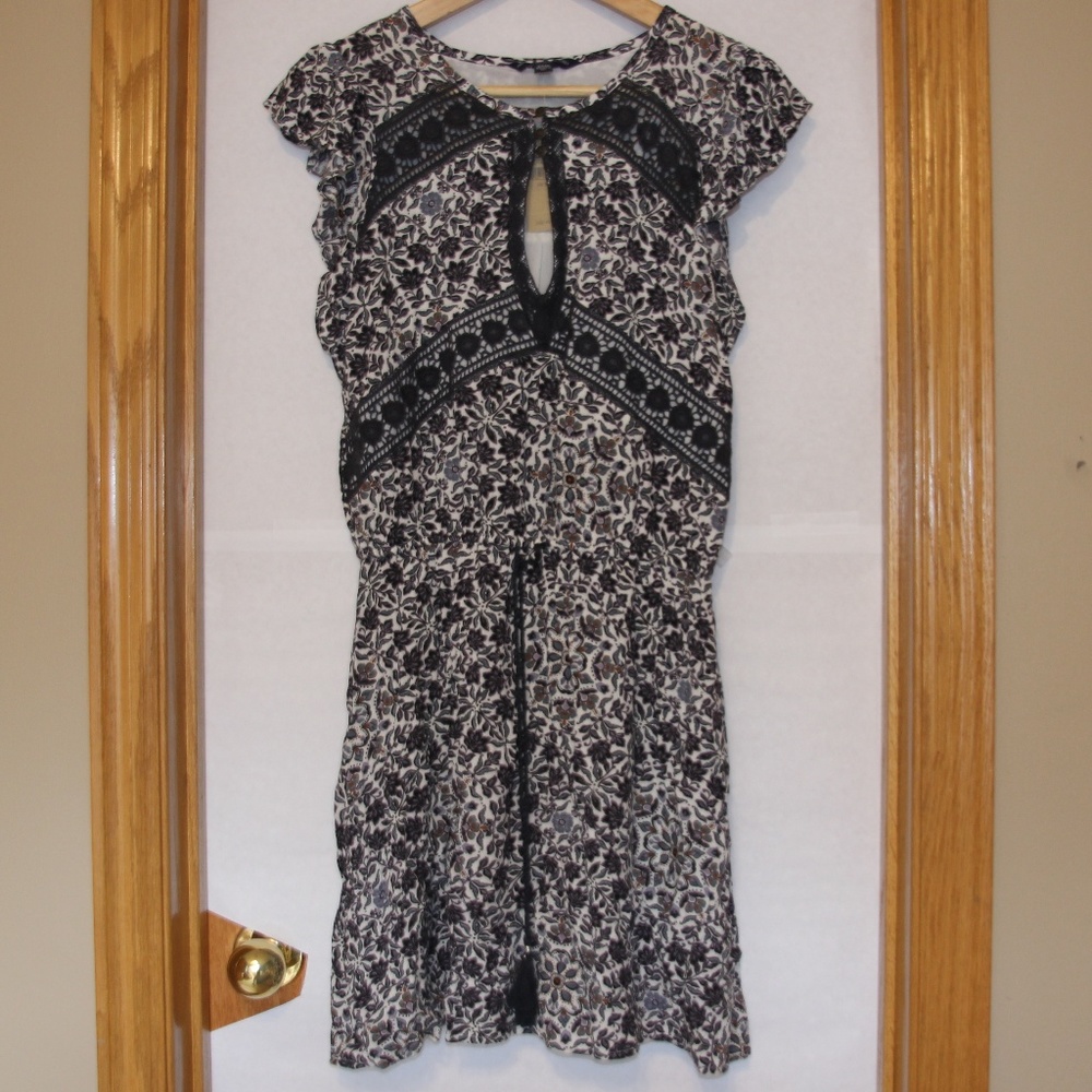 NWT American Eagle Floral Boho Cap Sleeve Dress